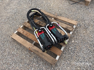 Quantity of (2) Mustang CV3500 Betonrüttler (Unused)