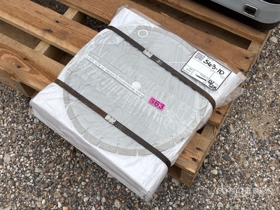 Quantity of (10) 14 in Diamond Blades Divers - Magasin, entrepôt, consommateur (Unused)