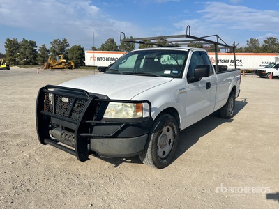 2005 Ford F-150 4x2 بيك اب
