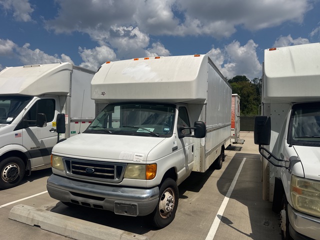 2007 Ford E-350 4x2 Step Van