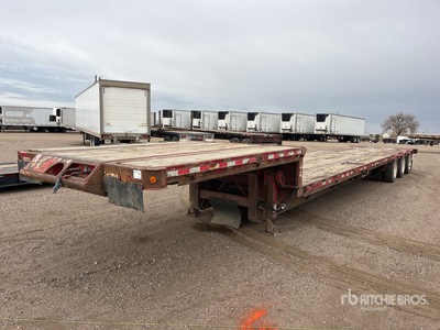2009 Manac 1438A00 48 ft Tri/A Step Deck Oilfield Trailer