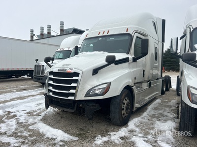 2020 Freightliner Cascadia 126 6x4 Sleeper Truck Tractor (Inoperable)