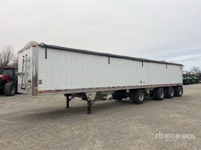 2006 Wilson DWH 48 ft Quad/A Remolque de granos