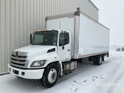 2019 Hino 268 4x2 Van Truck