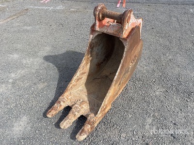 EIE 400 mm Q/C Digging Excavator Bucket - Fits Kubota KX080-3S