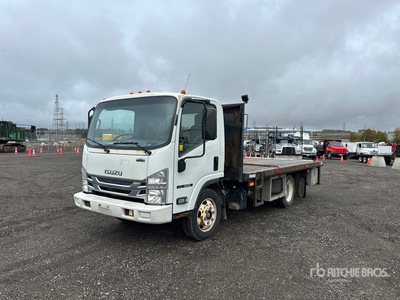 2017 Isuzu NRR 4x2 Flatbed Truck