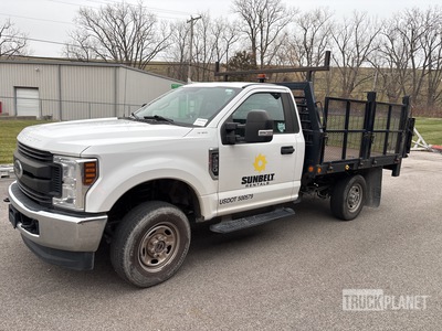 2019 Ford F-250 XL 4x4 Camion à Plateau