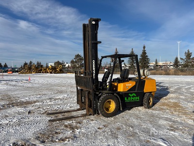 2001 Daewoo G45S-2 7500 lb Pneumatic Tire Forklift