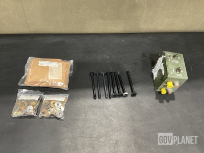 (8) Externally Relieved Body Screws, (73) Sleeve Bushings & Assorted Items