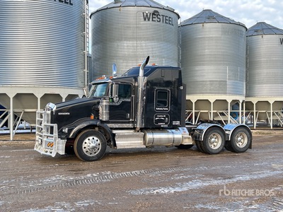 2013 Kenworth T800 T/A Sleeper Truck Tractor