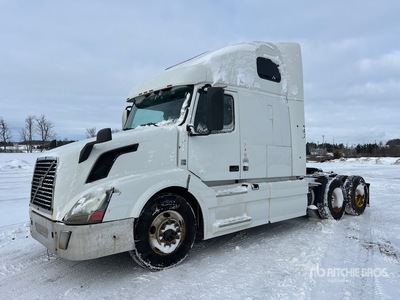 2013 Volvo VNL 6x4 T/A Sleeper Truck Tractor