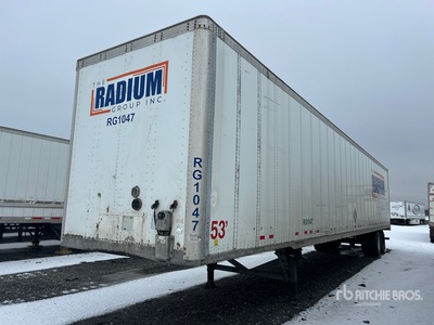 2013 Vanguard 53 ft x 102 in T/A Van Trailer