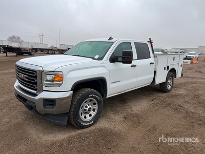 2019 GMC Sierra 2500HD 4x4 Utility Truck