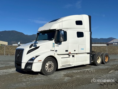 2020 Volvo VNL760 6x4 T/A Sleeper Truck Tractor