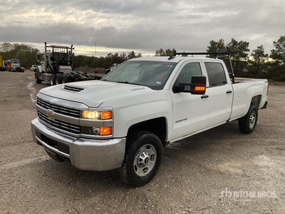 2018 Chevrolet Silverado 3500HD 4x4 Crew Cab Pickup