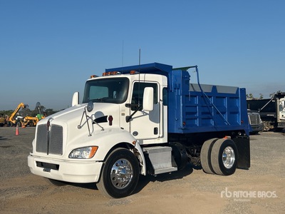 2015 Kenworth T370 4x2 S/A Camión dumper