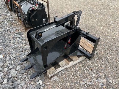 GIYI GY-SGB20 20 in Skid Steer Stump Bucket (Unused)