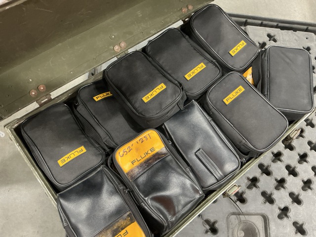 (48) Fluke 77III Multimeters