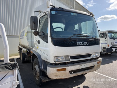 2000 Isuzu FVZ1400 12000 L 6x4 Camion cisterna de agua