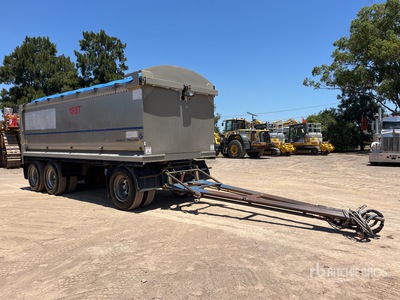 2010 Muscat 6.3 m Super Dog End Dump Trailer