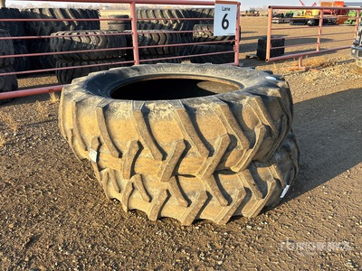 Quantity of (2) Firestone 18.4 x 38 Pneumatici - Fits Tractor