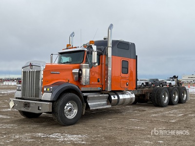 2015 Kenworth W900 8x6 Sleeper Cab and Chassis