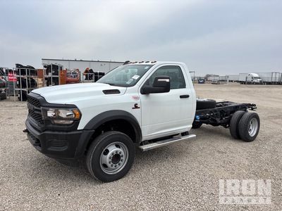 2024 Ram 5500 4x4 Autocarro cabina e telaio (Unused)