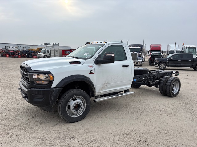 2024 Ram 5500 4x4 Cab and Chassis (Unused)