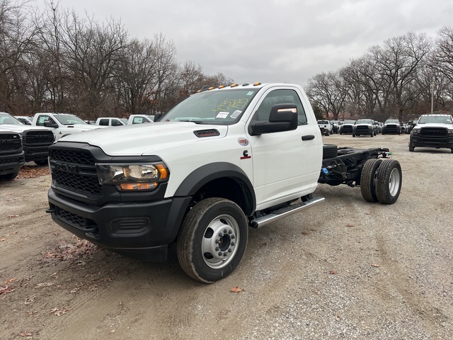 2024 Ram 5500 4x4 Cab and Chassis (Unused)