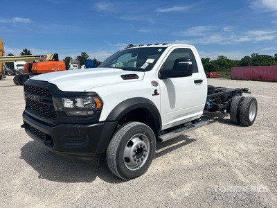 2024 Ram 5500 4x4 Cabine en chassis (Unused)