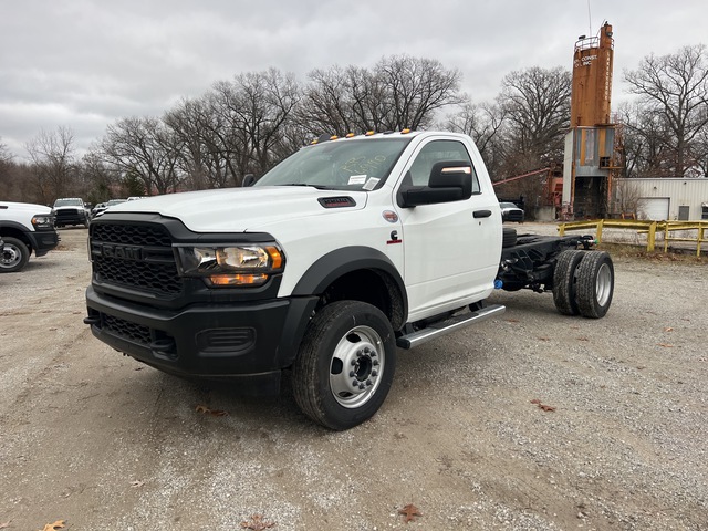 2024 Ram 5500 4x4 Cab and Chassis (Unused)