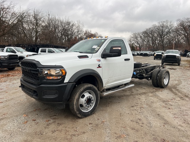 2024 Ram 5500 4x4 Cab and Chassis (Unused)