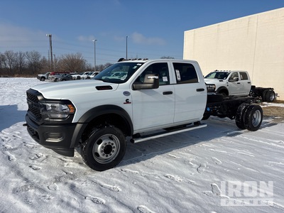 2024 Ram 5500 4x4 Crew Cab Cabine et châssis