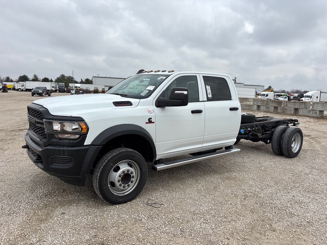 2024 Ram 5500 4x4 Crew Cab Cab and Chassis (Unused)
