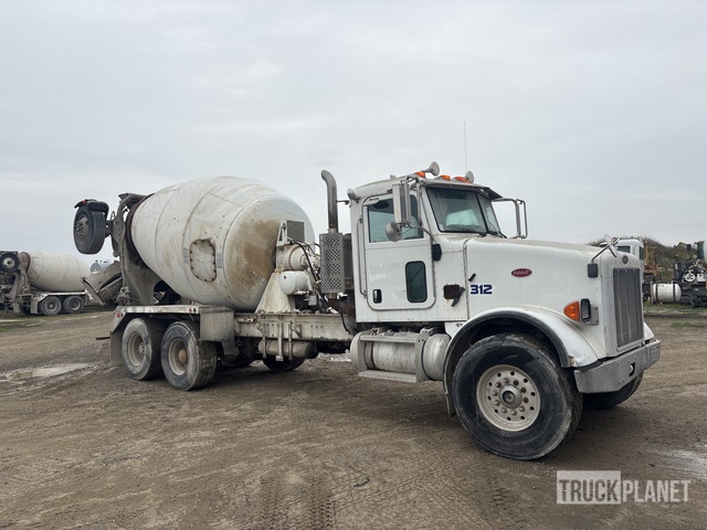 CAMIóN REVOLVEDOR 2007 PETERBILT MCNEILUS 10.5 CYD