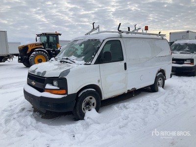 2011 Chevrolet Express 2500 Fourgon cargo (Inoperable)