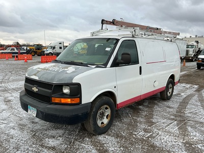 2011 Chevrolet Express 2500 Fourgon cargo (Inoperable)
