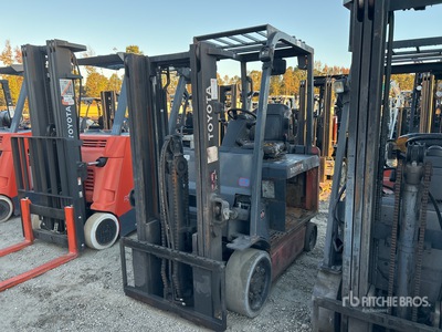 2011 Toyota 8FBCU32 5950 lb Electric Forklift