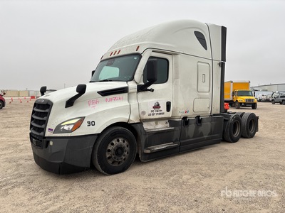 2022 Freightliner Cascadia 126 6x4 Sleeper Truck Tractor