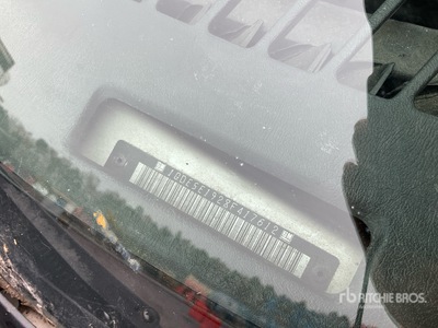 2008 GMC C5500 4x2 Crew Cab Camion à Plateau