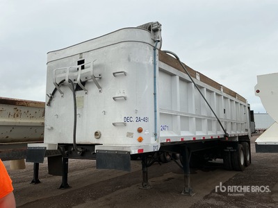 1979 East T/A End Dump Trailer