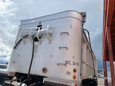 1979 East Manufacturing Rimorchio ribaltabile posteriore