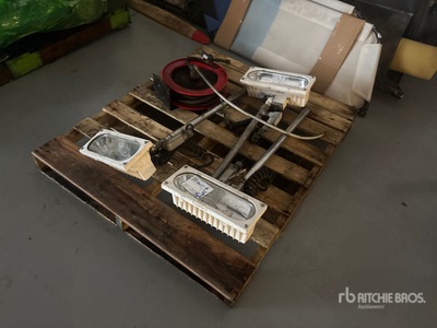 Quantity of Hose Reel & Lights Divers - Magasin, entrepôt, consommateur