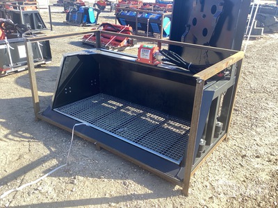 Raytree RMVB78 78" Vibrating Bucket - Unused