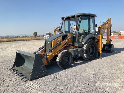 2021 Case 770EX Magnum 4x2 Retroexcavadora / Chargeuse-pelleteuse