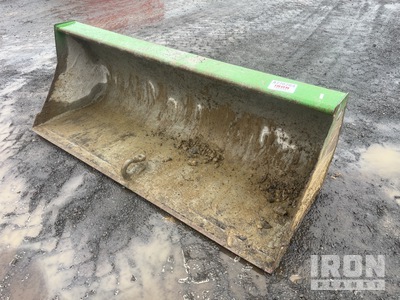 John Deere 2030 mm General Purpose Ag Tractor Bucket