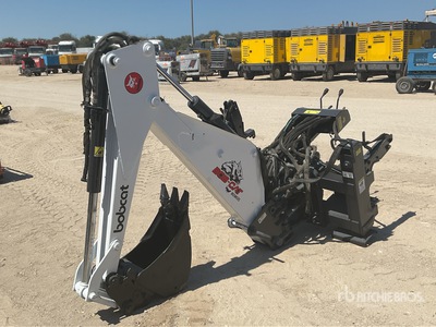 2010 Bobcat R30S Retroexcavadora para minicargadora