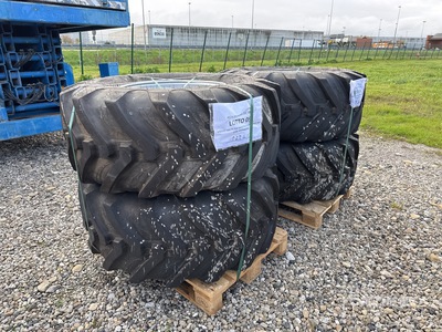 BKT 500/70-R24 Qty of 4 164A8 MULTIMAX MP522 Wheels