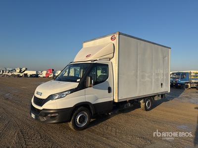 2021 Iveco Daily CABINATO 35S14N BLUE POWER 3750 QUAD-LEAF RS Kastenwägen