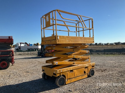 2006 Haulotte Compact 10 Electric Elevador de tijera